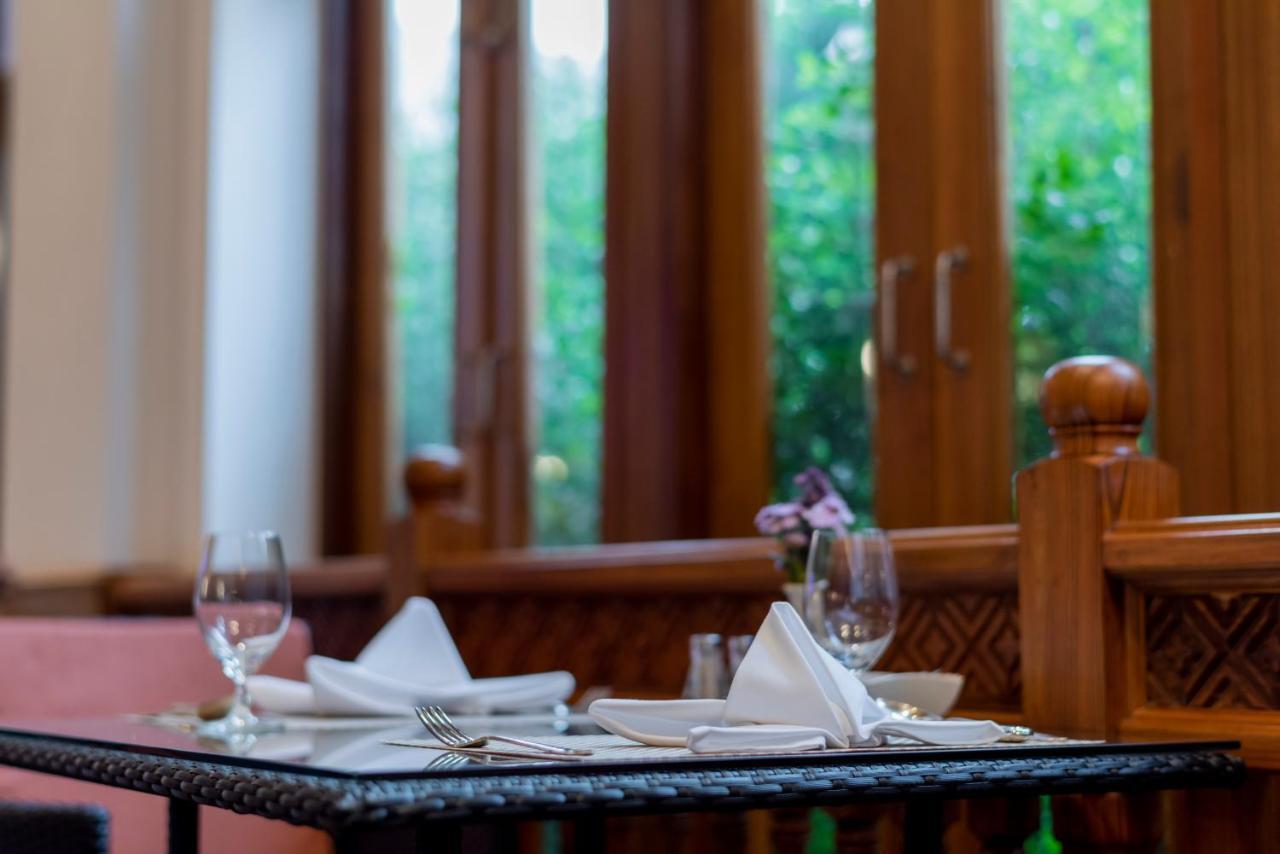 The Empress Premier Chiang Mai - Sha Extra Plus Exterior photo A place setting at a restaurant