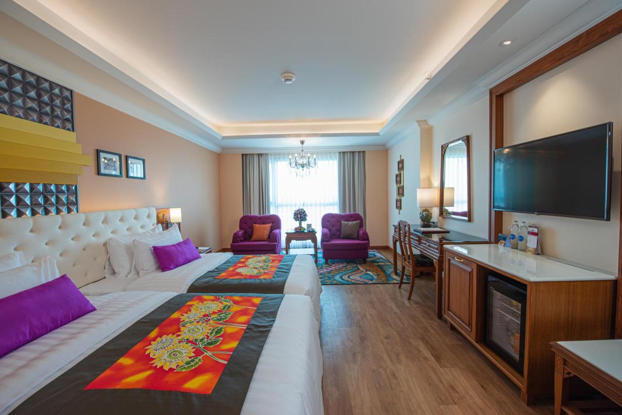 The Empress Premier Chiang Mai - Sha Extra Plus Exterior photo Deluxe Room